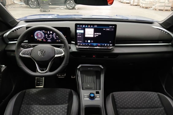 Volkswagen T-roc T-Roc 1.5 eTSI Hybrid 150 ch DSG7 R-Line Bleu Céleste