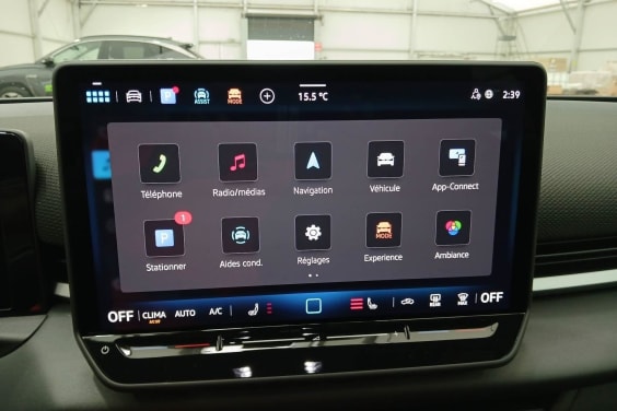 Volkswagen T-roc T-Roc 1.5 eTSI Hybrid 150 ch DSG7 R-Line Bleu Céleste