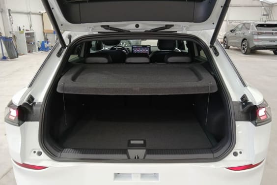 Volkswagen T-roc T-Roc 1.5 eTSI Hybrid 150 ch DSG7 R-Line Blanc Pur