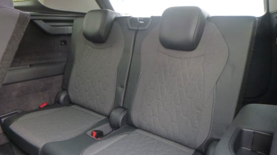 Volkswagen Tayron Tayron 1.5 eTSI 150ch DSG7 7pl Life Gris Dauphin