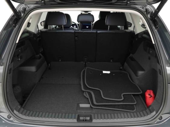 Volkswagen Tayron 1.5 ETSI 150 DSG LIFE 7PL Gris