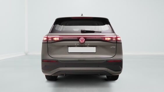 Volkswagen Tayron 1.5 ETSI 150 DSG LIFE 7PL Vert