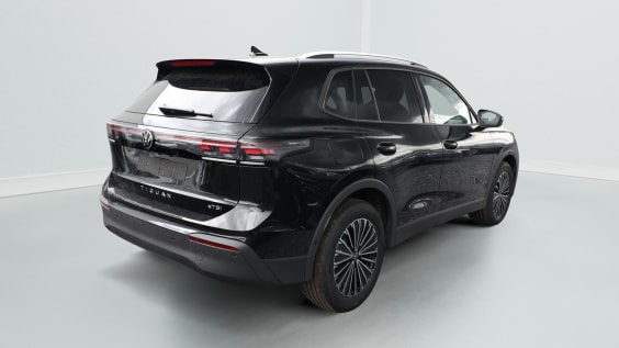 Volkswagen Tiguan 150 DSG Noir