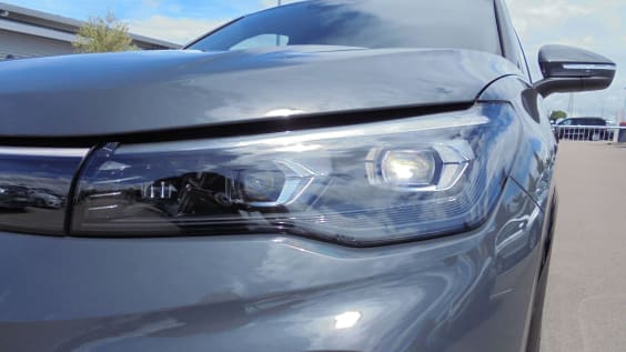 Volkswagen Tiguan Tiguan 2.0 TDI 150ch DSG7 R-Line Gris Dauphin