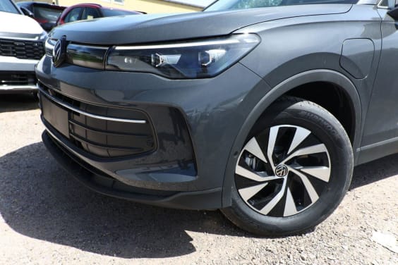 Volkswagen Tiguan 1.5 eHybrid 204ch DSG6 Gris