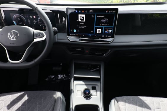 Volkswagen Tiguan 130 DSG Gris