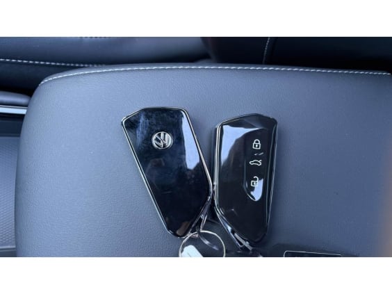 Volkswagen Tiguan 1.5 ETSI 150 DSG7 R-LINE Noir Nuit