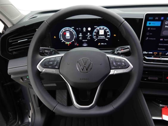 Volkswagen Tiguan 1.5 ETSI 150 DSG LIFE Gris