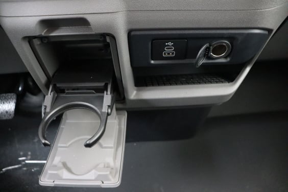 Volkswagen Transporter T7 Fourgon 3100 mm 2,0 TDI 150 hp Aut. Grey