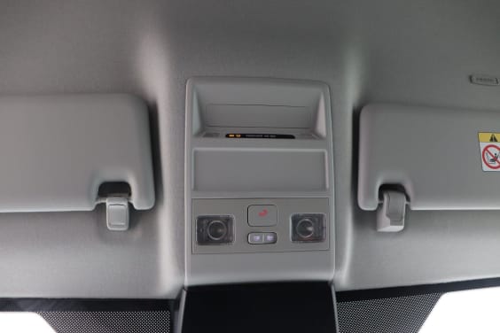 Volkswagen Transporter T7 Fourgon 3100 mm 2.0 TDI 110 hp Man.6 White
