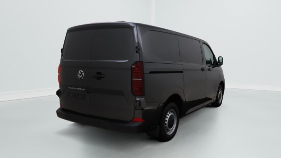 Volkswagen Transporter T7 Fourgon 3100 mm 2,0 TDI 150 hp Aut. Grey