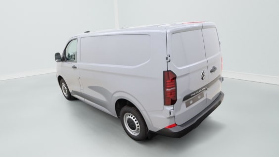 Volkswagen Transporter T7 Fourgon 3100 mm 2,0 TDI 150 hp Aut. Grey