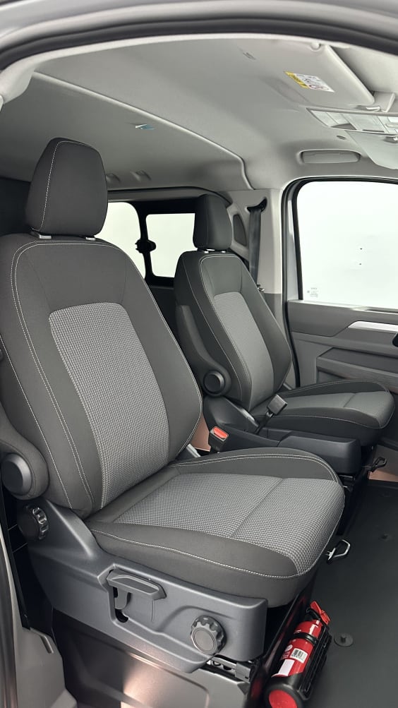 Volkswagen TRANSPORTER PROCAB Transporter procab T7 L2H1 2.0 TDI 170ch Business BVA8 Stone Grey