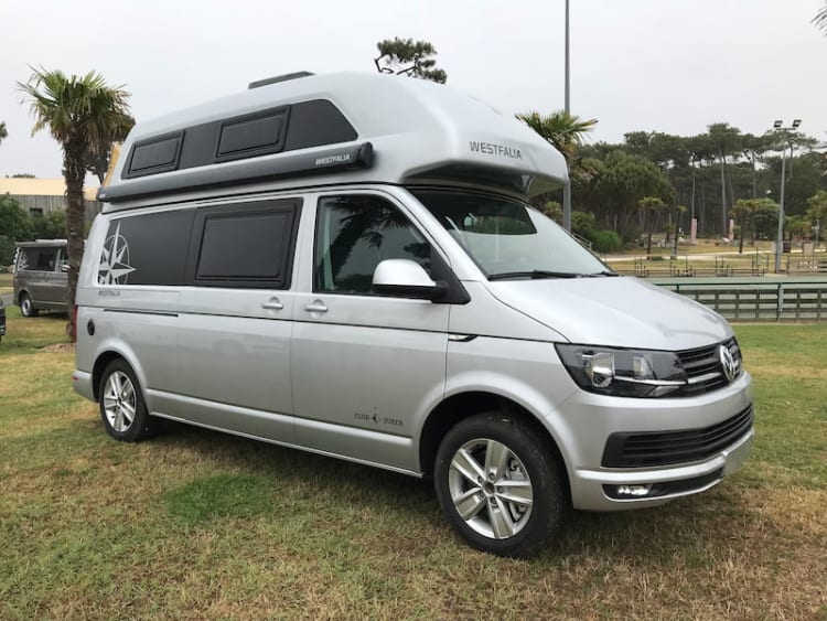 Le van aménagé Westfalia Club Joker