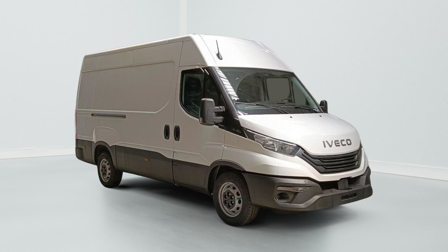 Iveco Daily 35S16 2.3 V12 156CV Blanc