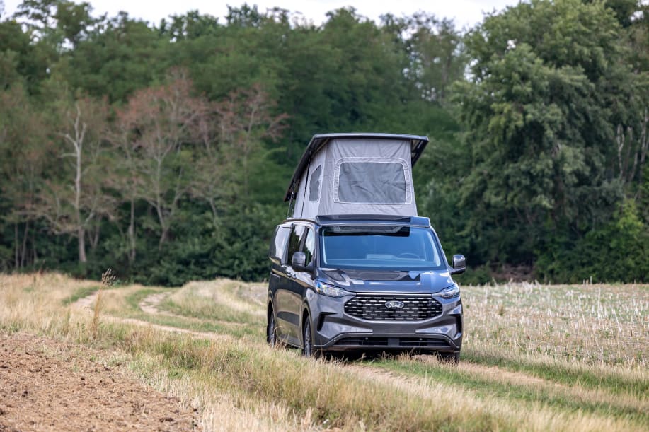 Stylevan Origin EQUINOX IV FORD TRANSIT CUSTOM - 2.0 L - 150 CV - BVM Bleu Azur 