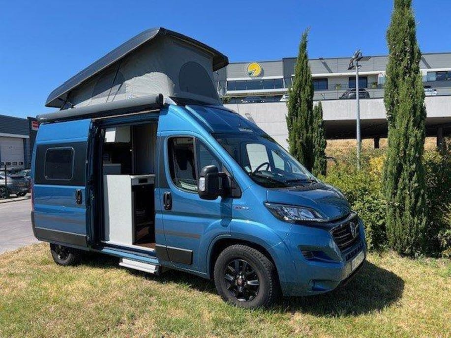 Hymer Camper Vans FREE 540 BLUE EVOLUTION 2021 FIAT DUCATO