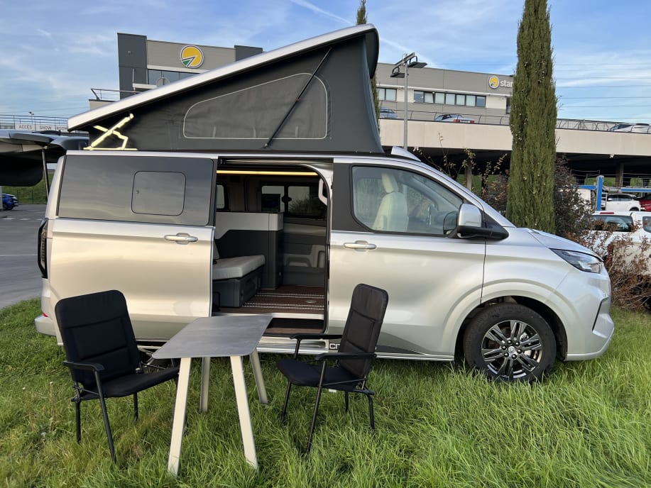 City by Campérêve CITYCAMP Ford Transit Custom 2.0L 136 Cv Gris Moondust 