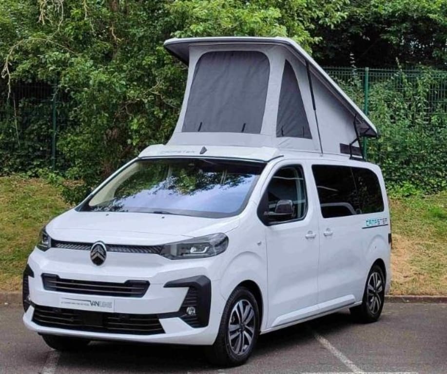 Pössl VANSTER CITROEN SPACETOURER 2.0 L BLUEHDI 145 CV - BVM6 Blanc