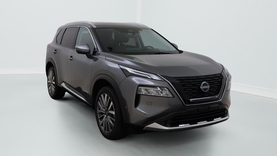 Nissan X-TRAIL TEKNA 5PL E4ORCE 211 HP Grey