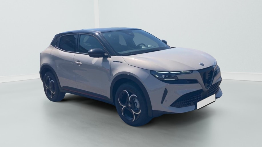 Alfa Romeo Junior 1.2 ibrida 145 speciale e-dct6 Ivoire T/Noir