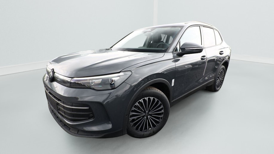 Volkswagen Tiguan 150 DSG Gris