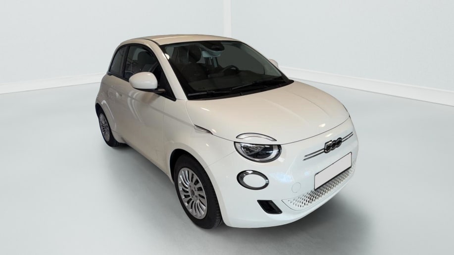 Fiat 500e BERLINE MY22 SERIE 1 STEP 1 500 e 95 ch Action Plus Blanc