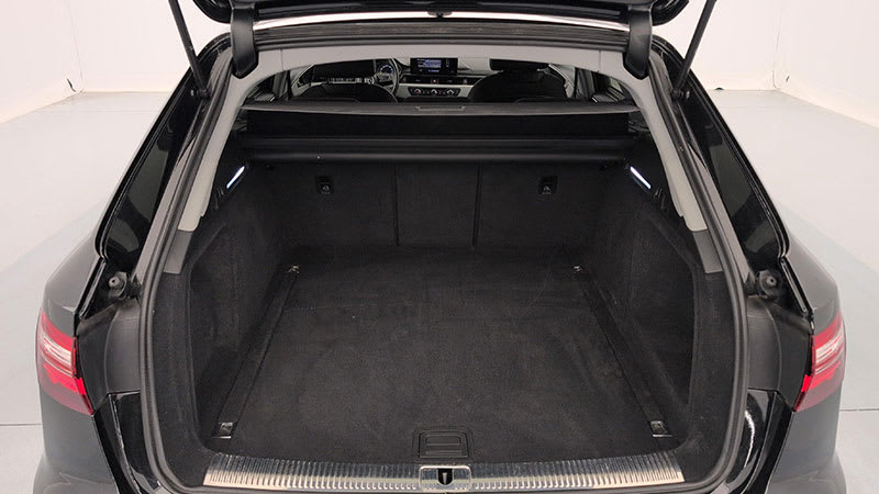 photo Audi A4 Avant coffre