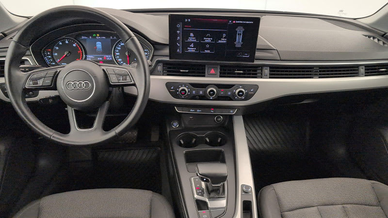 photo Audi A4 Avant tableau de bord